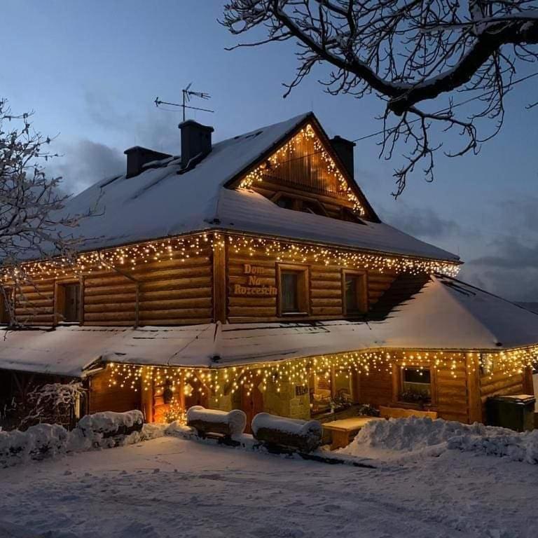 Bed and Breakfast Dom Na Rozcesciu Koniaków Exterior foto